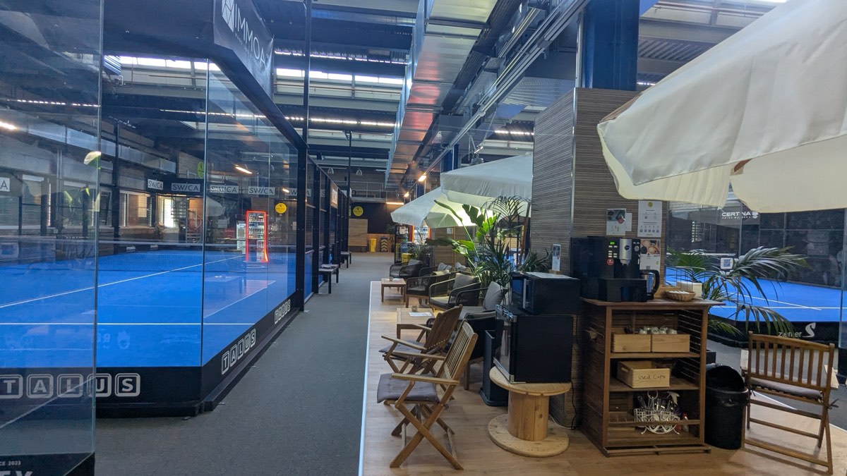 Padel House, Studen